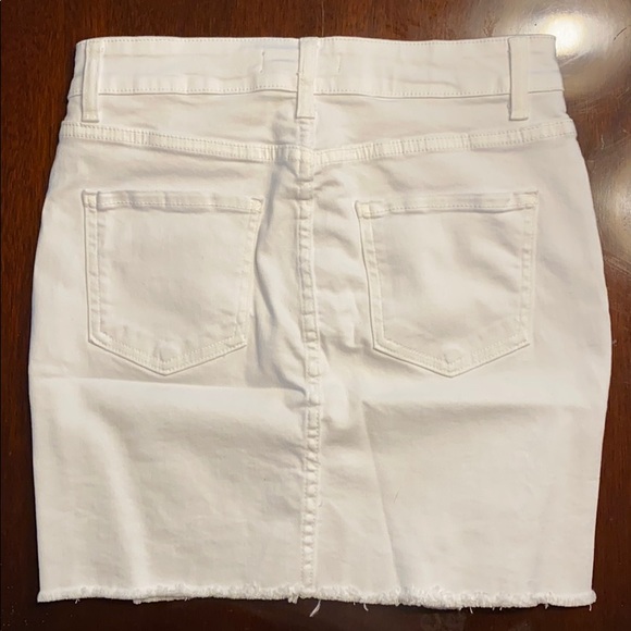 O2 mini skirt - Picture 3 of 4